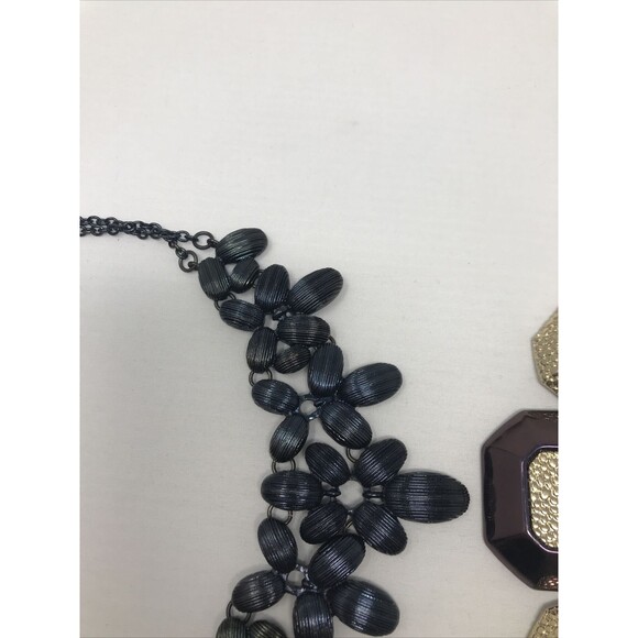 Lot of 2 VTG Liz Claiborne w BB Hangtag Necklace Bib & Multi Color Chunky - Picture 5 of 11